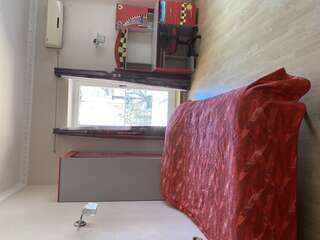 Гостиница Guest House Belaya Nevestochka Геленджик Трехместный номер с лоджией-5
